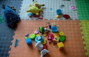 Επικίνδυνα παιδικά προϊόντα στην αγορά της ΕΕ