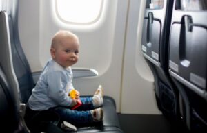 Αεροπλάνο με μωρό: Υπάρχει κατάλληλη θέση;