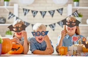 Πώς να γιορτάσετε με τα παιδιά το Halloween στο σπίτι