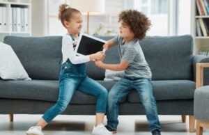 Υπομονή: Πώς μαθαίνουμε στο παιδί να περιμένει τη σειρά του;