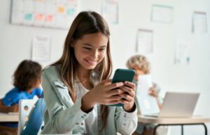 Πότε θα είναι έτοιμο το παιδί για smartphone;