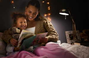 Η σταθερή ώρα ύπνου συνδέεται με καλύτερη ρύθμιση των συναισθημάτων και της συμπεριφοράς του παιδιού