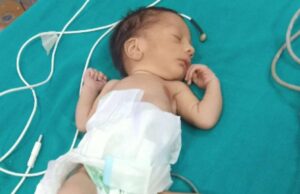 Κατερίνη: 15χρονη γέννησε σε τουαλέτα νοσοκομείου και πέταξε το μωρό στα σκουπίδια