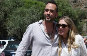 Ένα υγιέστατο αγοράκι στην αγκαλιά τους – Δεύτερος θησαυρός για Μουζουράκη-Κόζαρη