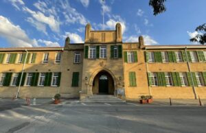 Σάλος στην Αγγλική Σχολή: «Θα μείνει μεταξύ μας…» (ΦΩΤΟΓΡΑΦΙΕΣ)