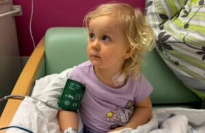 Συγκλονίζει η ιστορία της μικρής Μάντλεν – Έκκληση για δότη μυελού των οστών, χωρίς αποτέλεσμα μέχρι στιγμής