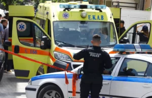 Συνελήφθη για ανθρωποκτονία από αμέλεια η θεία της 7χρονης που πέρασε μέσα από τζαμαρία