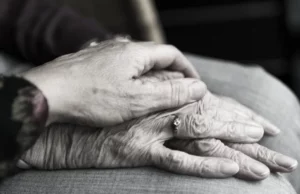 Γιορτή της Μητέρας: Μάνες που έγραψαν την Ιστορία για τα διάσημα παιδιά τους