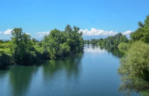Δύο παιδιά ανασύρθηκαν χωρίς τις αισθήσεις τους από τον ποταμό Άραχθο στην Άρτα