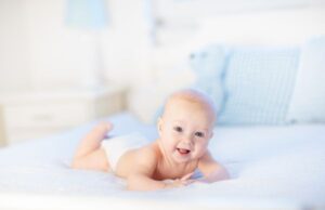 Παιδιά: Άνευ προηγουμένου η μείωση των γεννήσεων