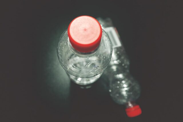 plastic-bottles-post
