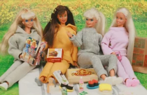 Barbie: Κυκλοφόρησε η πρώτη κούκλα με διαβήτη τύπου 1