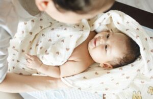 Έρευνα: Μιλάτε στα μωρά… για να μάθουν να μιλάνε!