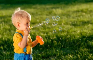 Τα μωρά του Ιουλίου – Γεννημένα για λάμψη