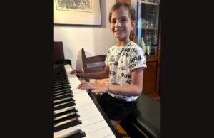 Η 8χρονη Αλεξάνδρα Γουδά βραβεύτηκε σε διεθνή διαγωνισμού πιάνου!