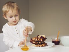 Γιατί απαγορεύεται το μέλι σε παιδιά κάτω των 12 μηνών;