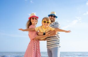 Ευτυχισμένα παιδιά: 7 απλά πράγματα που κάνουν οι γονείς τους