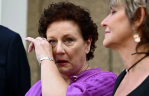 Η «χειρότερη μητέρα της Αυστραλίας» παίρνει αποζημίωση πάνω από ένα εκατ. ευρώ για τα 20 χρόνια που πέρασε άδικα στη φυλακή