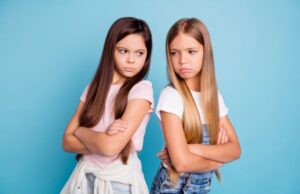 Συγκρίσεις: Πώς επηρεάζουν το παιδί μας;