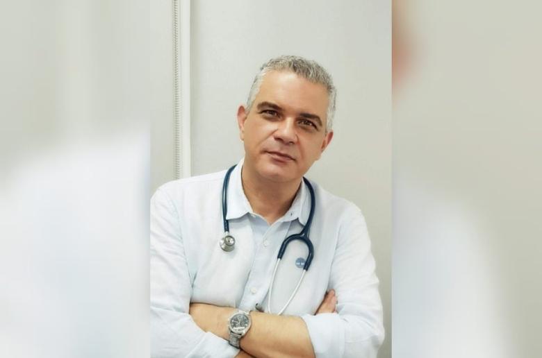 Ο Πρόεδρος της Παιδιατρικής Κύπρου στο BebeMou: Η Παιδιατρική Κύπρου συστήνει όλους τους εμβολιασμούς