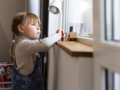 Σε ποια ηλικία μπορεί το παιδί μας να μείνει μόνο του σπίτι;