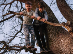 Μια δημοσκόπηση στις ΗΠΑ αποκαλύπτει τι λείπει από τον χρόνο παιχνιδιού των παιδιών μας — και δεν είναι τα παιχνίδια
