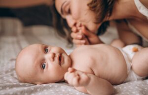 Μάθε πότε αρχίζει ένα νεογέννητο να βλέπει!