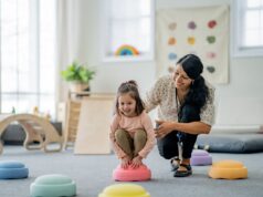 Πότε ένα παιδί χρειάζεται εργοθεραπεία: Τι είναι, οι ενδείξεις και σε ποιες καταστάσεις βοηθά