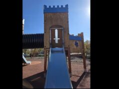 Γονείς εντόπισαν «σατανική τσουλήθρα» σε παιδική χαρά στον Κορυδαλλό!