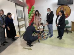 Υπουργός Υγείας: Επισκέφθηκε το Μακάρειο Νοσοκομείο με την ευκαιρία των εορτών των Χριστουγέννων και της Πρωτοχρονιάς