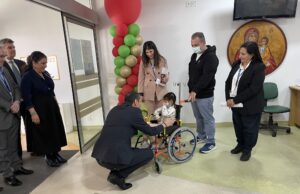 Υπουργός Υγείας: Επισκέφθηκε το Μακάρειο Νοσοκομείο με την ευκαιρία των εορτών των Χριστουγέννων και της Πρωτοχρονιάς