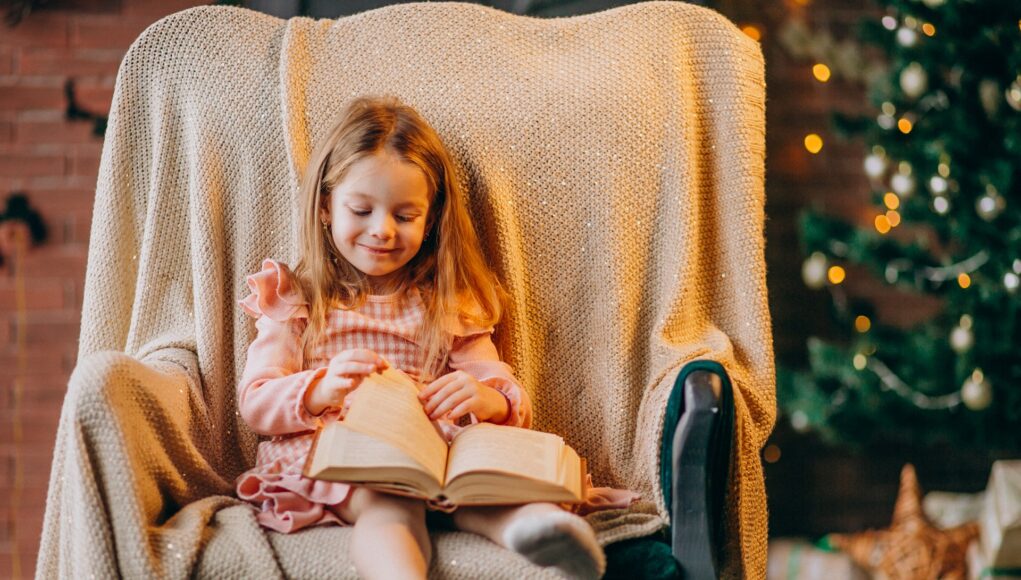Προ-εορταστικό χάος; Τρόποι να κρατήσεις το παιδί σε ρυθμό διαβάσματος
