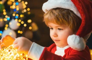 Κίνδυνοι Χριστουγέννων και παιδιά: Ασφαλείς προφυλάξεις για να αποφύγετε ατυχήματα