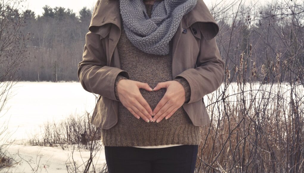 4+1 συμβουλές για άνετες και ασφαλείς διακοπές με… μωρό στην κοιλιά!