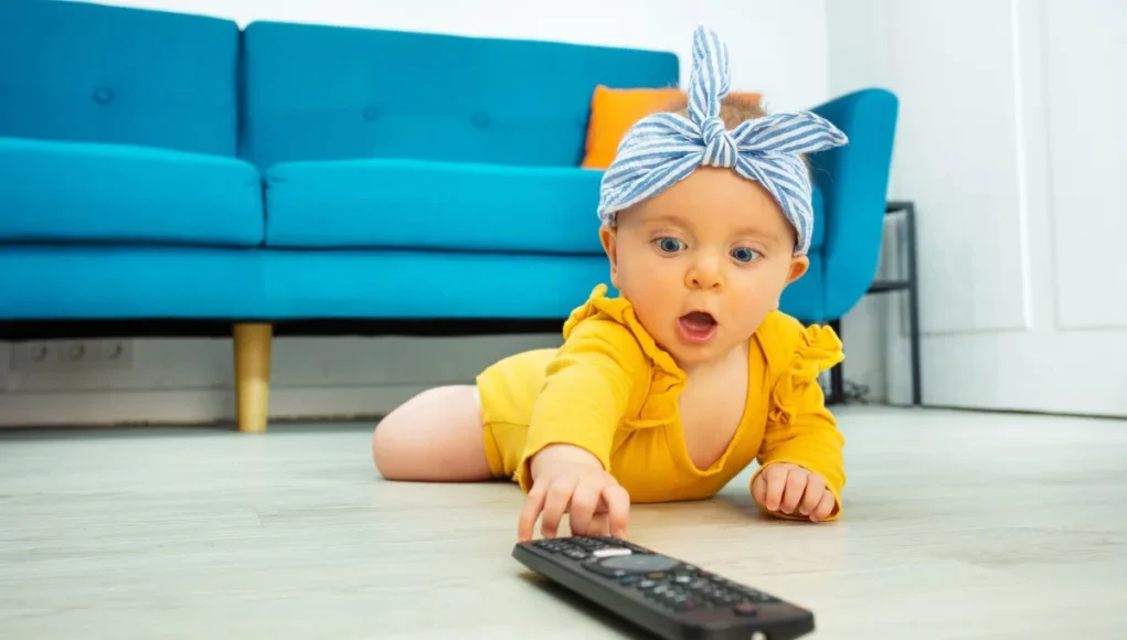 &Alpha;&nu;&alpha;&rho;&omega;&tau;&iota;έ&sigma;&tau;&epsilon; &alpha;&nu; &kappa;ά&nu;&epsilon;&iota; &gamma;&iota;&alpha; &tau;&alpha; &pi;&alpha;&iota;&delta;&iota;ά &kappa;ά&tau;&omega; &tau;&omega;&nu; 12 &mu;&eta;&nu;ώ&nu; &nu;&alpha; &delta;&omicron;&upsilon;&nu; &tau;&eta;&lambda;&epsilon;ό&rho;&alpha;&sigma;&eta;;