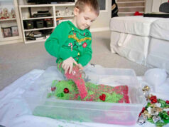 20 δραστηριότητες αισθητηριακού παιχνιδιού για να τονώσετε τον εγκέφαλο του παιδιού σας