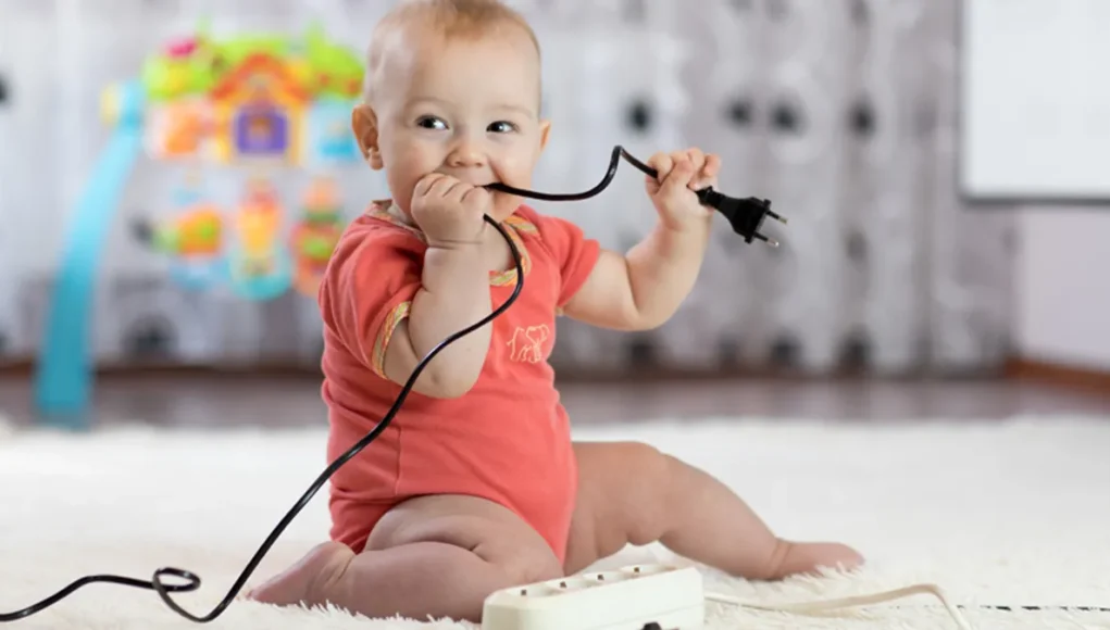 &Omicron;&iota; &pi;&iota;&omicron; &epsilon;&pi;&iota;&kappa;ί&nu;&delta;&upsilon;&nu;&omicron;&iota; &chi;ώ&rho;&omicron;&iota; &sigma;&tau;&omicron; &sigma;&pi;ί&tau;&iota; &gamma;&iota;&alpha; &beta;&rho;έ&phi;&eta; &mdash; &kappa;&alpha;&iota; &delta;&epsilon;&nu; &epsilon;ί&nu;&alpha;&iota; &eta; &kappa;&omicron;&upsilon;&zeta;ί&nu;&alpha;