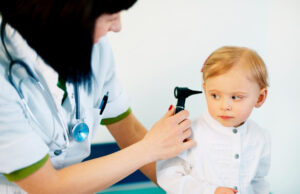 Το κερί στο αυτί των παιδιών δεν είναι «βρωμιά» – Είναι η φυσική τους ασπίδα προστασίας!