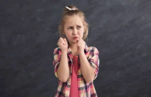 Παιδική γκρίνια: Γιατί το παιδί μου γκρινιάζει συνέχεια;