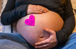 Φύλο μωρού: Συμπτώματα που μαρτυρούν ότι θα αποκτήσετε κορίτσι