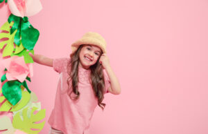 Ανοιξιάτικο ντύσιμο για παιδιά νηπιαγωγείου: πρακτικός οδηγός για γονείς