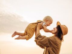 Από το πρώτο βήμα στα «terrible twos»: Έτσι ξεκινά η μεγάλη εξερεύνηση για το παιδί