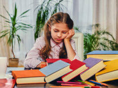 Σχολικό άγχος: Όταν το σχολείο γίνεται πηγή ανησυχίας – Τι να προσέξουν οι γονείς