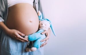 Εγκυμοσύνη: Το μωρό που κουνιέται τη νύχτα μπορεί να μην ευθύνεται για την αϋπνία